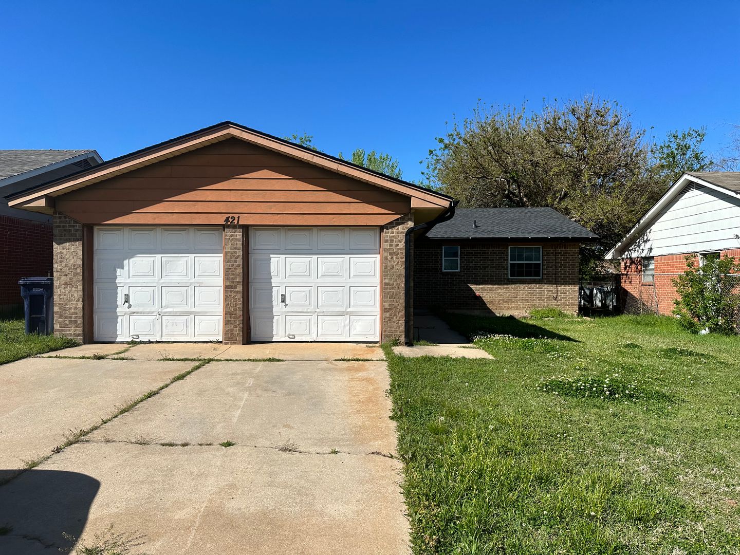 2216 NE. 24th St., OKC, OK 73111