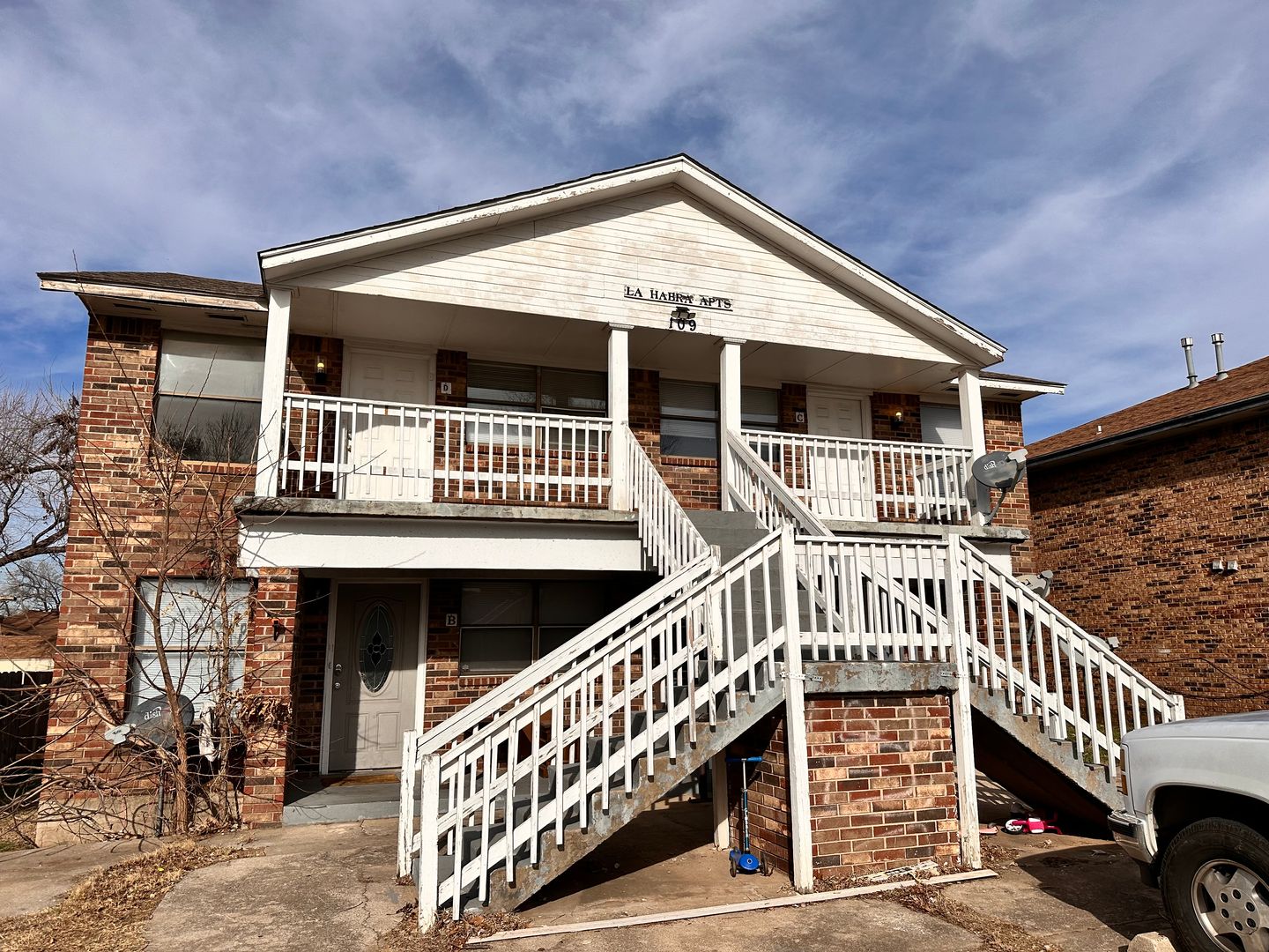 2216 NE. 24th St., OKC, OK 73111