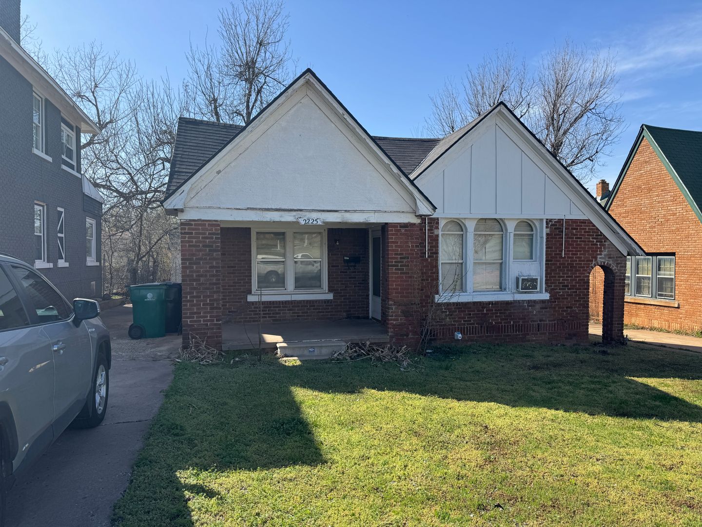 2216 NE. 24th St., OKC, OK 73111