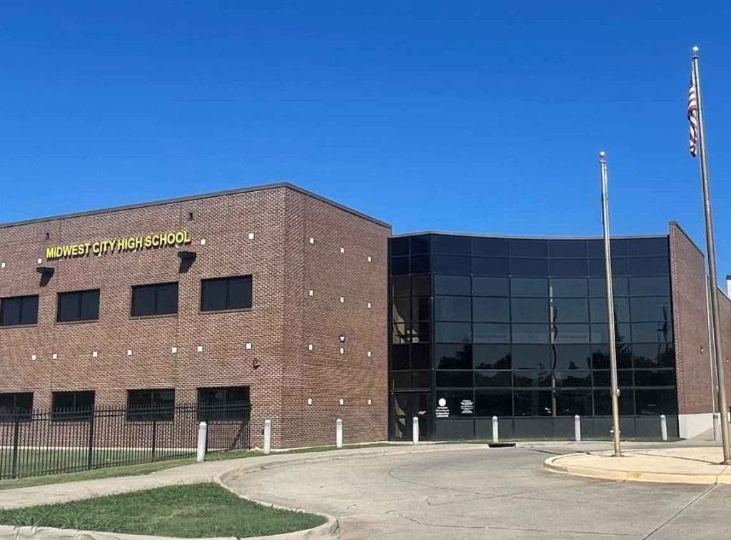 midwest city school
